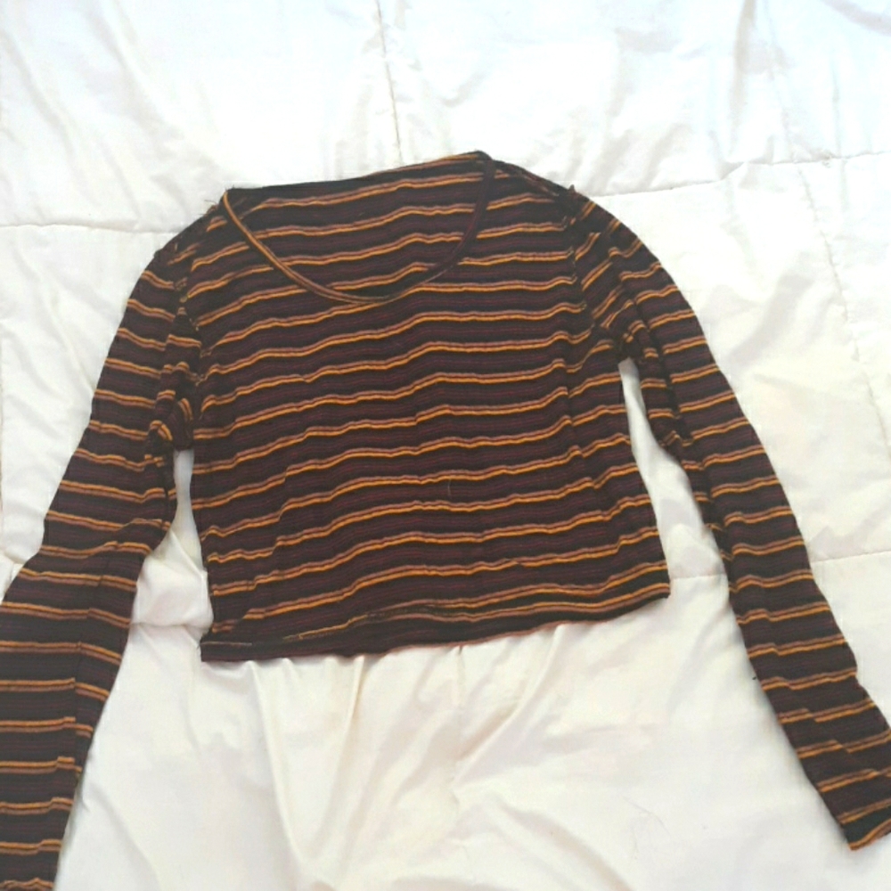 Cropped long sleeve